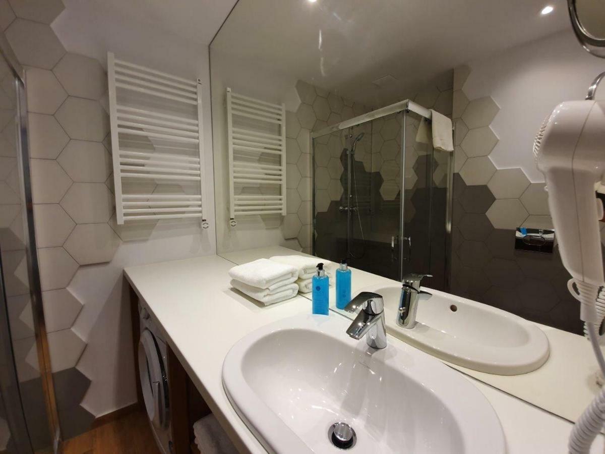 Prywatne Apartamenty W Hotelu - 365Pam Сърбиново Екстериор снимка